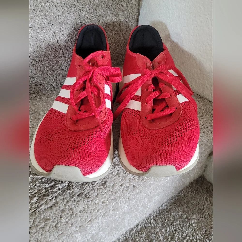 Adidas Men’s Red Phosphere Running Shoes 10